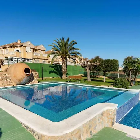 He Pueblo Itaca Torrevieja